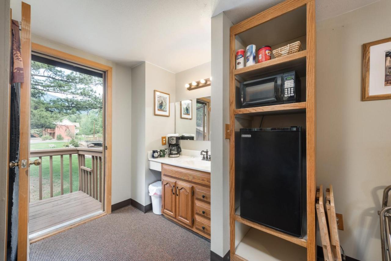 4 Seasons Inn On Fall River Estes Park Eksteriør billede