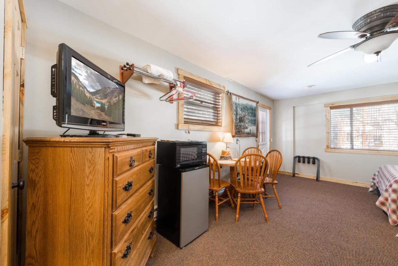 4 Seasons Inn On Fall River Estes Park Eksteriør billede